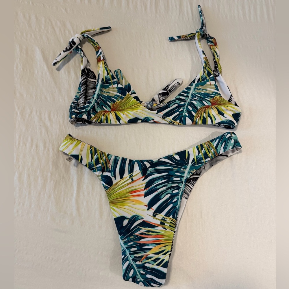 Vigo Swim Reversible Bikini Set